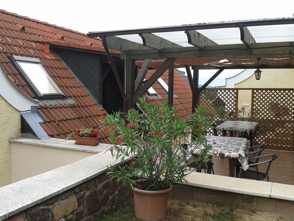 Hillside Apartments Révfülöp 客房 照片