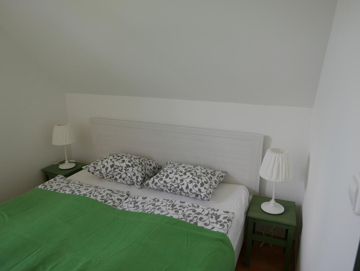 Hillside Apartments Révfülöp 外观 照片
