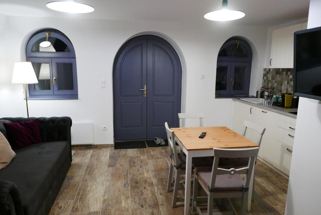 Hillside Apartments Révfülöp 外观 照片